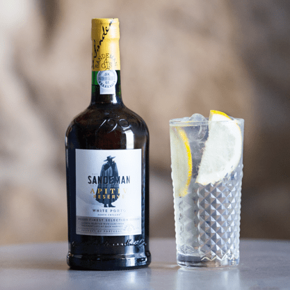 Celebrate the end of summer with a Sandeman Splash Cocktail!
